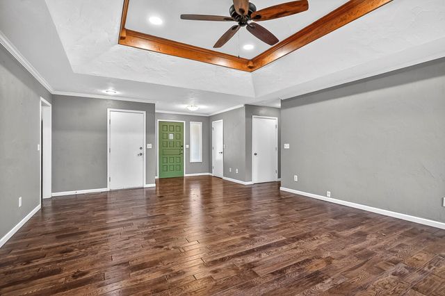 3933 S Gatlin Court, Springfield, MO 65807