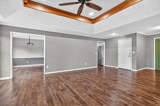 3933 S Gatlin Court, Springfield, MO 65807