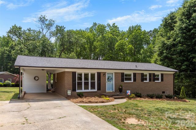 2109 Hollandale Drive, Gastonia, NC 28054