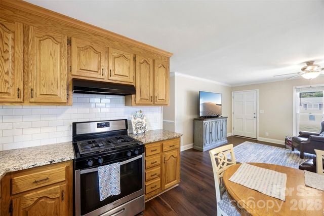 2109 Hollandale Drive, Gastonia, NC 28054
