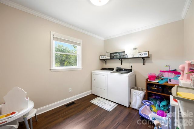 2109 Hollandale Drive, Gastonia, NC 28054