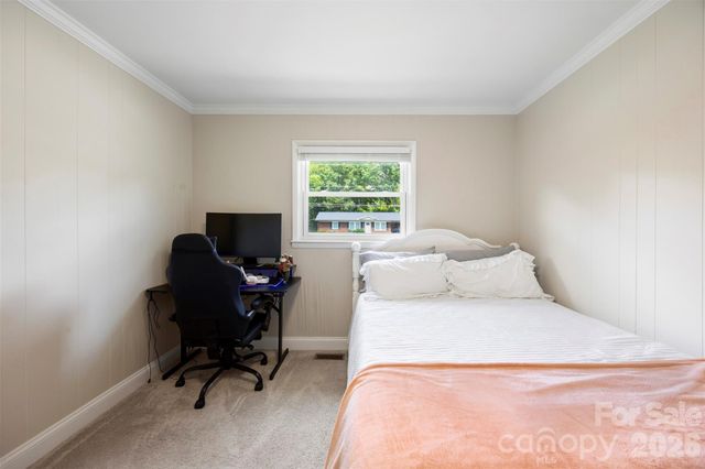 2109 Hollandale Drive, Gastonia, NC 28054