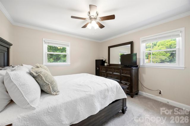 2109 Hollandale Drive, Gastonia, NC 28054