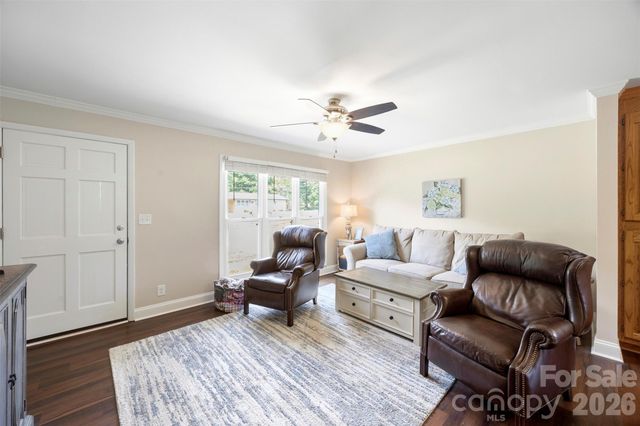 2109 Hollandale Drive, Gastonia, NC 28054