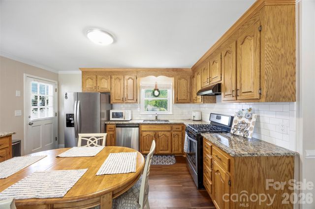 2109 Hollandale Drive, Gastonia, NC 28054