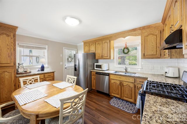 2109 Hollandale Drive, Gastonia, NC 28054