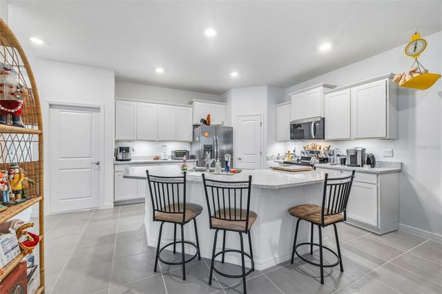 2541 BENDING BONSAI DRIVE, Wesley Chapel, FL 33543