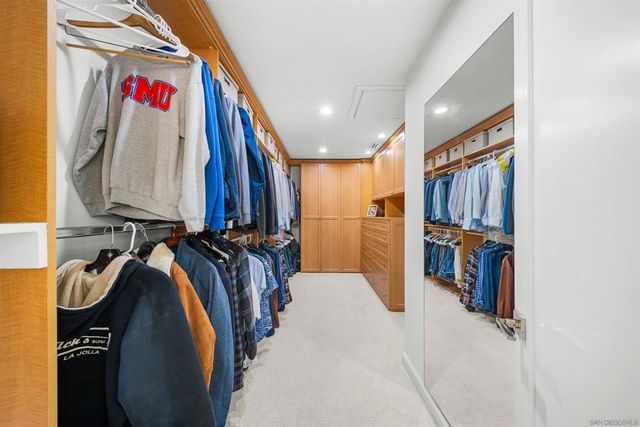 1121 Via Carolina, La Jolla, CA 92037