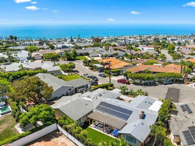 1121 Via Carolina, La Jolla, CA 92037