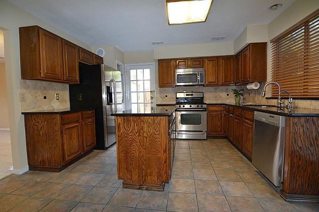 16006 Maple Acres Court, Houston, TX 77095
