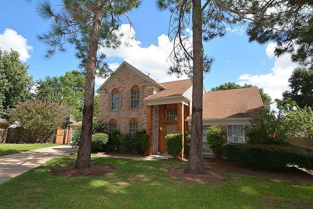 16006 Maple Acres Court, Houston, TX 77095