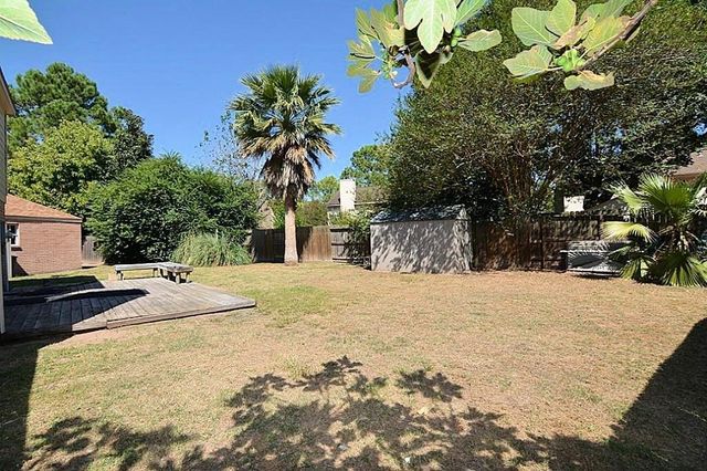 16006 Maple Acres Court, Houston, TX 77095
