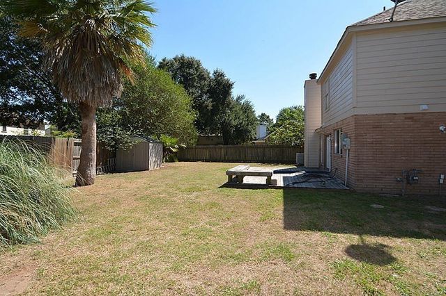 16006 Maple Acres Court, Houston, TX 77095