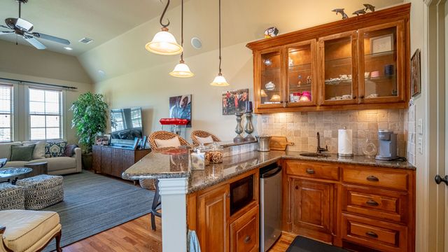 3400 Sundance Court, Granbury, TX 76049