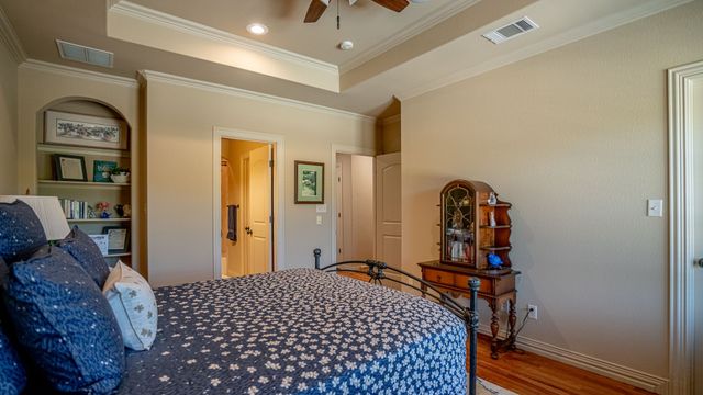 3400 Sundance Court, Granbury, TX 76049