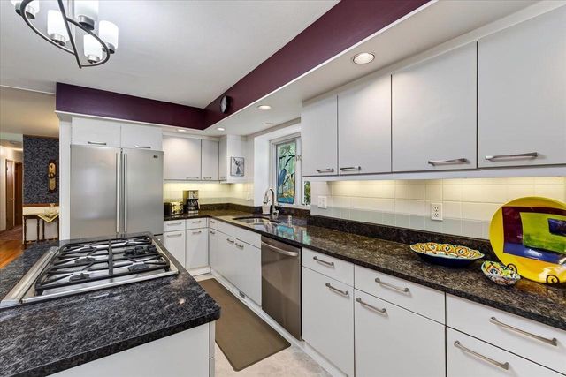 6201 Piping Rock Road, Madison, WI 53711