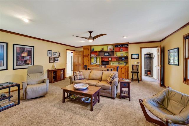 6201 Piping Rock Road, Madison, WI 53711