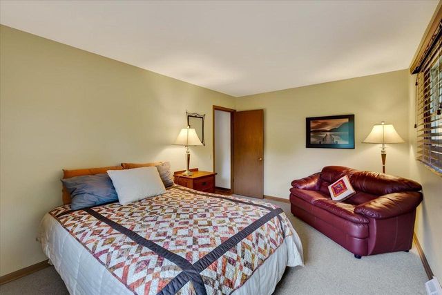 6201 Piping Rock Road, Madison, WI 53711