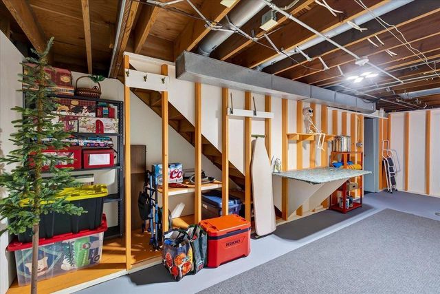6201 Piping Rock Road, Madison, WI 53711
