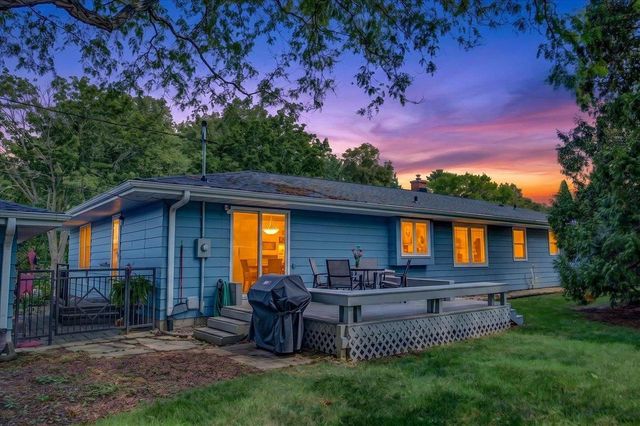 6201 Piping Rock Road, Madison, WI 53711