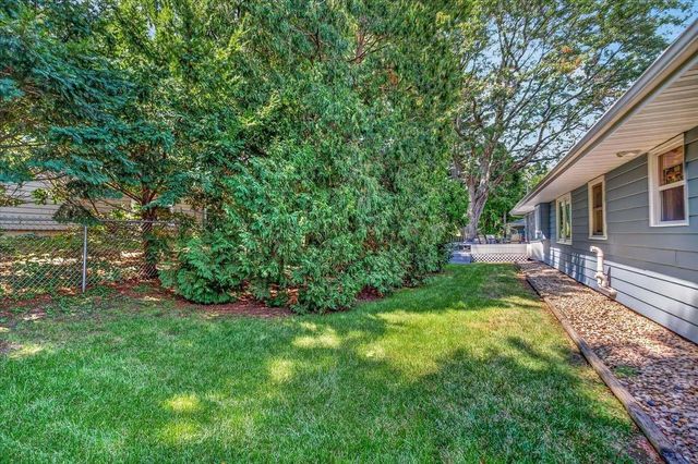6201 Piping Rock Road, Madison, WI 53711