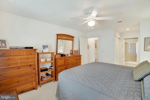 2170 KNOB HILL RD, York, PA 17403