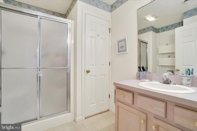 2170 KNOB HILL RD, York, PA 17403