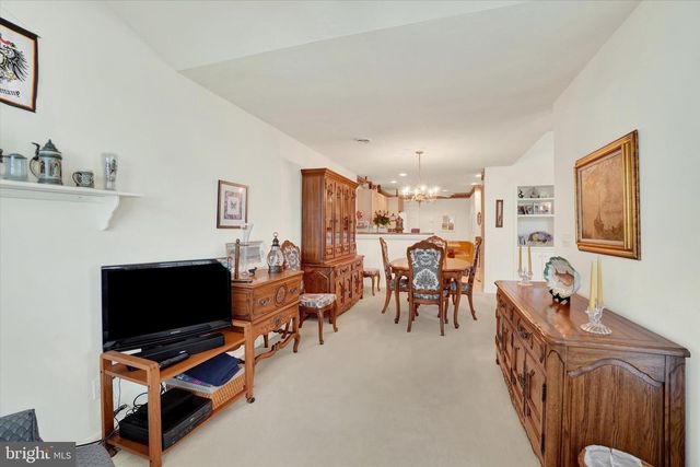 2170 KNOB HILL RD, York, PA 17403