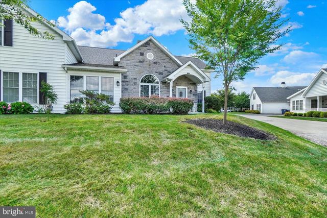 2170 KNOB HILL RD, York, PA 17403