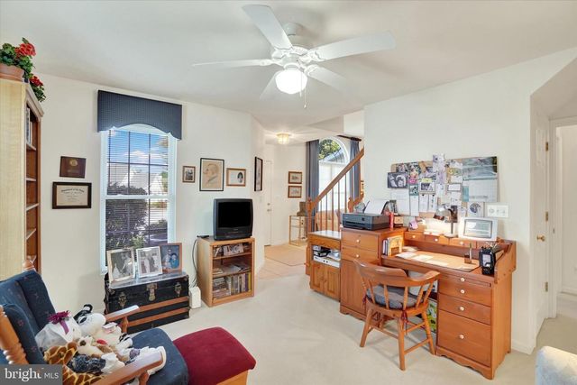 2170 KNOB HILL RD, York, PA 17403