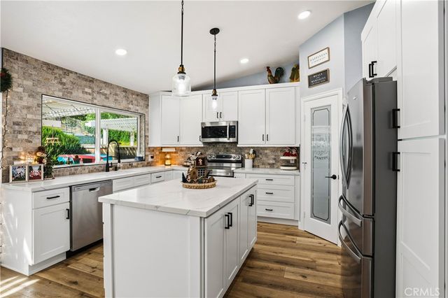 29629 Big Range Road, Canyon Lake, CA 92587