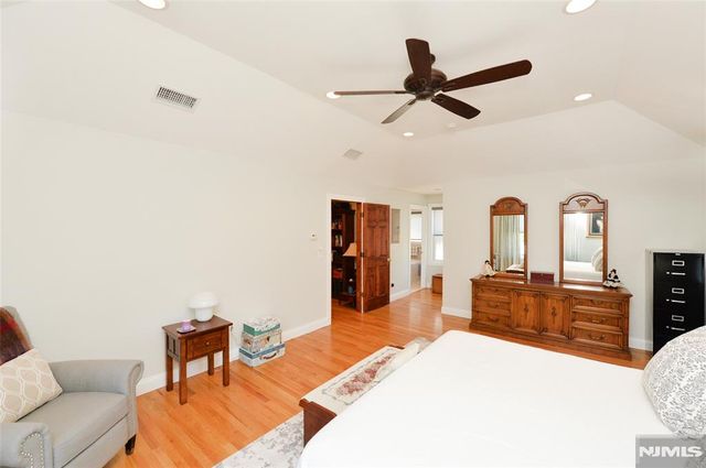 513 Boulevard, New Milford, NJ 07646