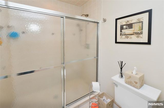 513 Boulevard, New Milford, NJ 07646
