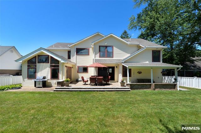 513 Boulevard, New Milford, NJ 07646