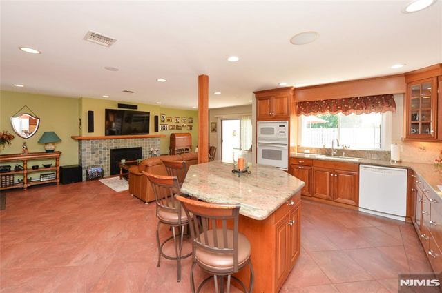 513 Boulevard, New Milford, NJ 07646