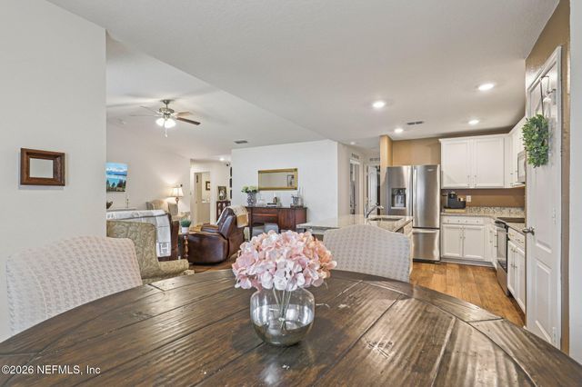 13 BURTON Place, Palm Coast, FL 32137