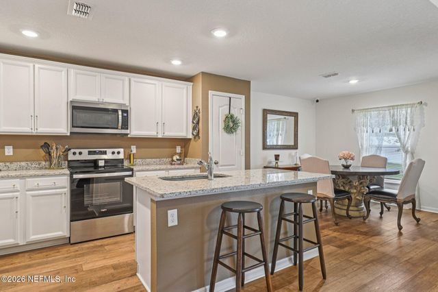 13 BURTON Place, Palm Coast, FL 32137