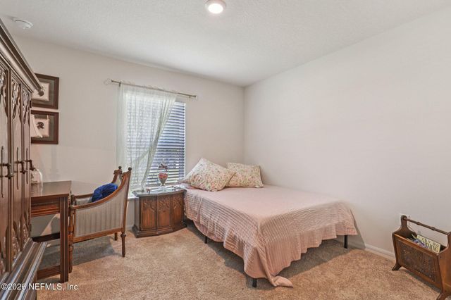 13 BURTON Place, Palm Coast, FL 32137