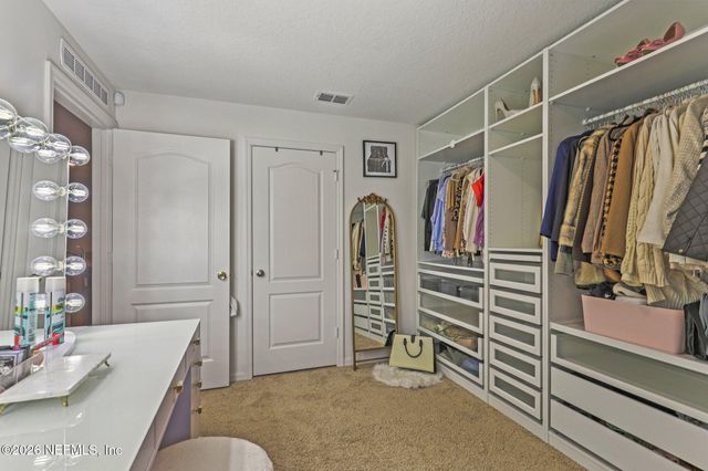 13 BURTON Place, Palm Coast, FL 32137