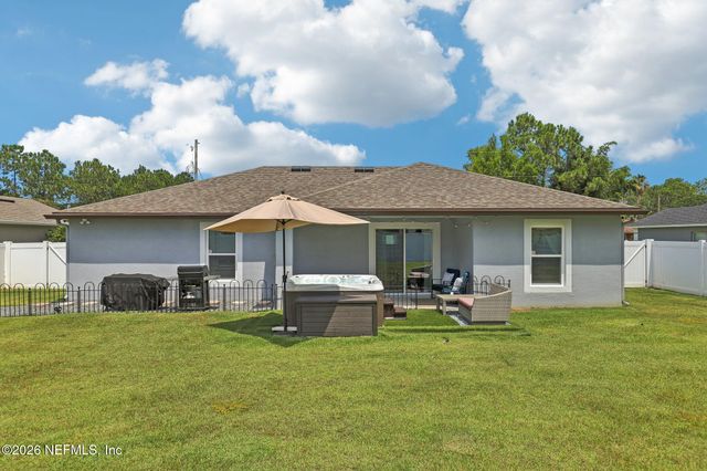 13 BURTON Place, Palm Coast, FL 32137