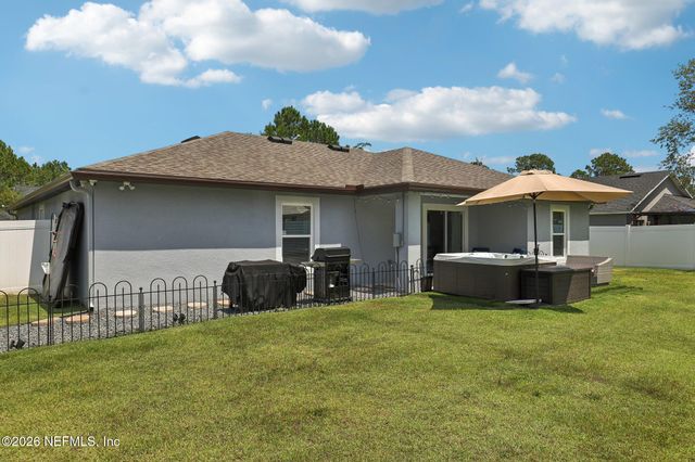 13 BURTON Place, Palm Coast, FL 32137