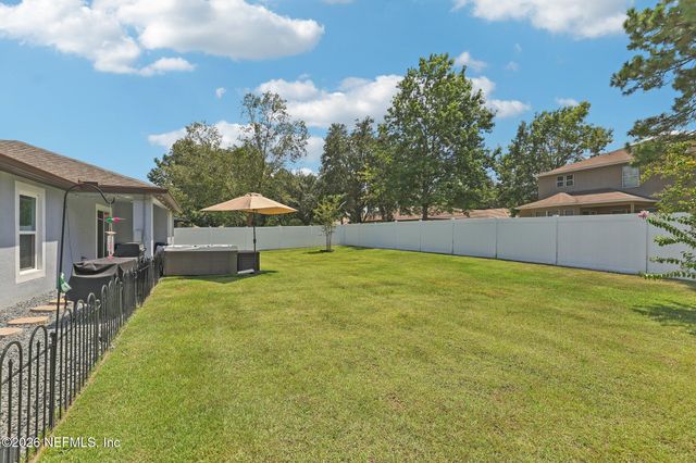 13 BURTON Place, Palm Coast, FL 32137