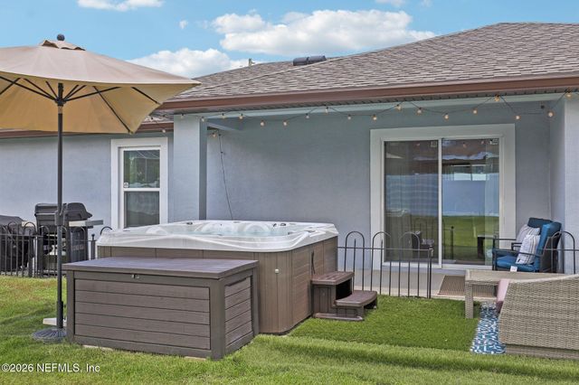 13 BURTON Place, Palm Coast, FL 32137