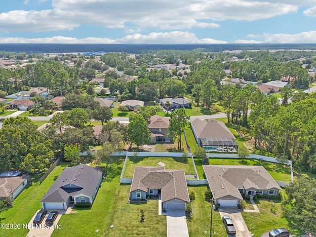 13 BURTON Place, Palm Coast, FL 32137