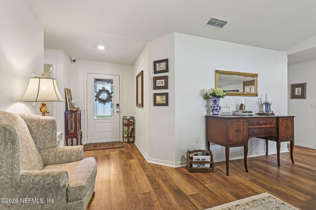 13 BURTON Place, Palm Coast, FL 32137