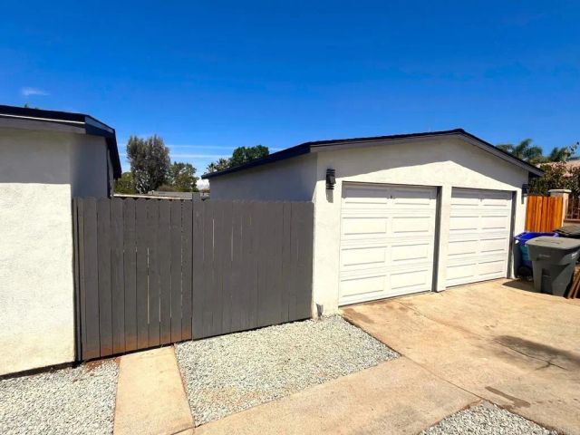 803 N Citrus Avenue, Vista, CA 92084