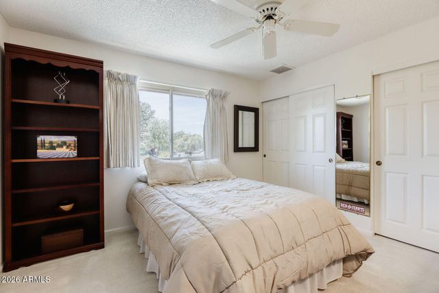 250 E HACKAMORE Street, Mesa, AZ 85201