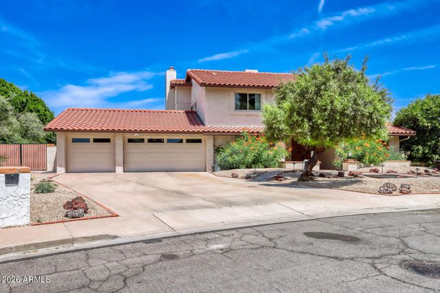250 E HACKAMORE Street, Mesa, AZ 85201