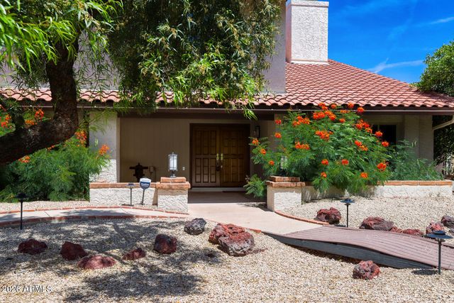 250 E HACKAMORE Street, Mesa, AZ 85201