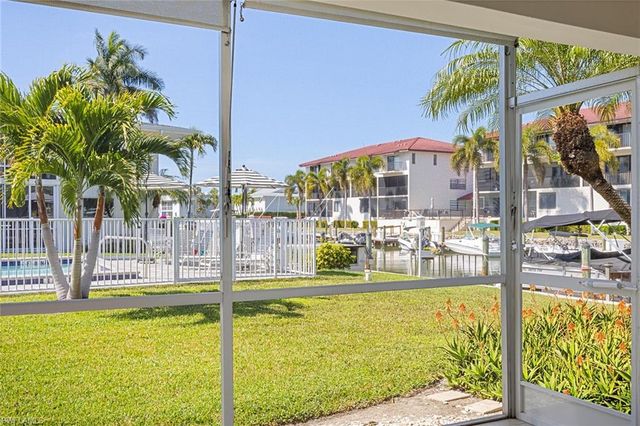 1417 Chesapeake AVE 104, Naples, FL 34102